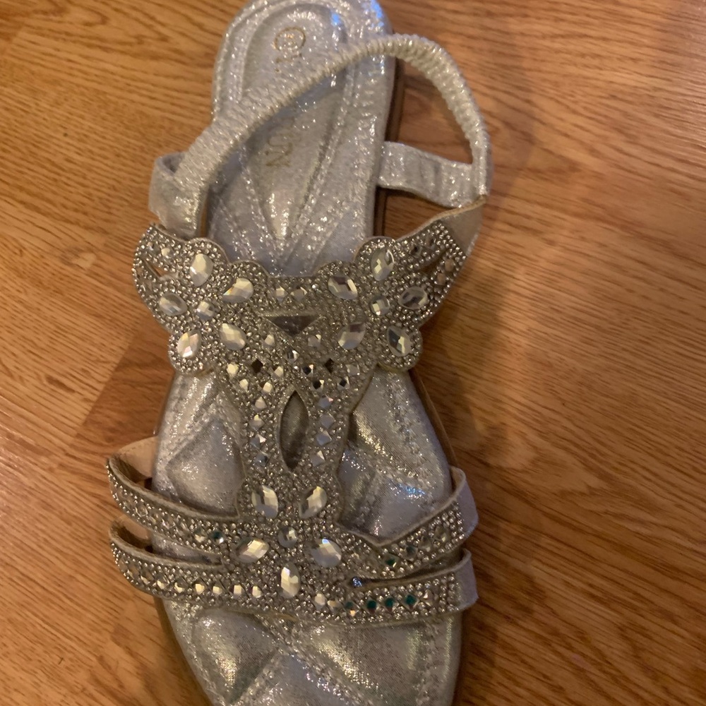 Glamorous Silver Rhinestone Sandals - Picture 2 of 10